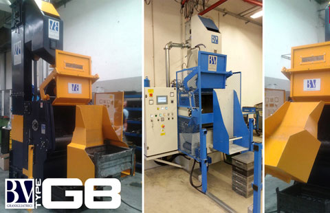 Tumble belt shotblasting machines